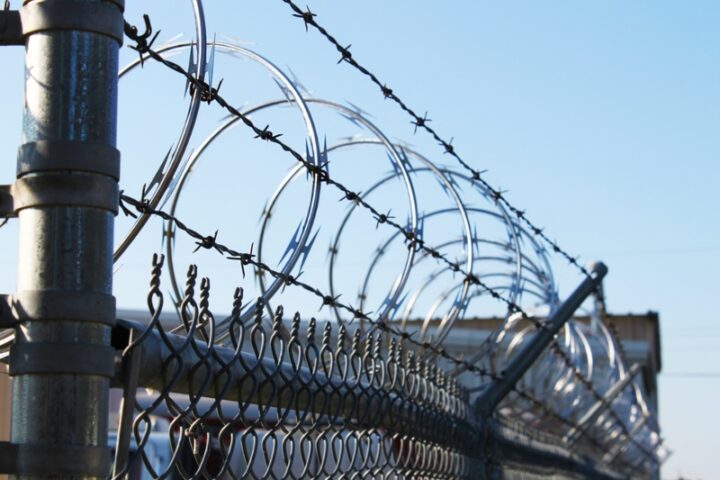 Gang member sentenced for attacking federal correctional officer in Atlanta·